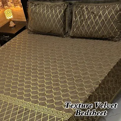 Luxurious 3 Pcs Velvet Textured Double Bedsheet