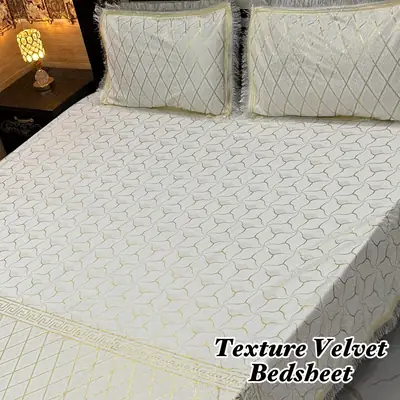 Luxurious 3 Pcs Velvet Textured Double Bedsheet