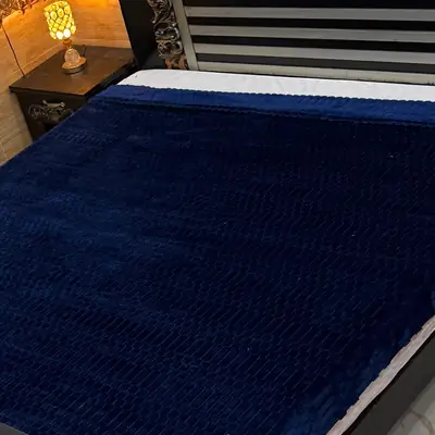 Elegant Plush Embossed Bubble Double Bed Blanket thumbnail 2