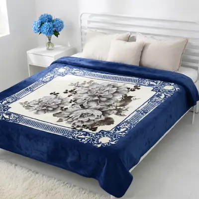 3D Panel Fleece Embossed Double Bed Blanket thumbnail 6