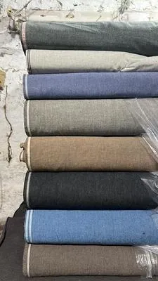 Men’s Unstitched Khaddar Plain Suit thumbnail 2