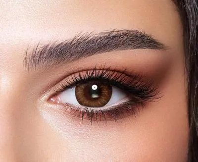 Almond Brown Contact Lenses for Pakistani Women