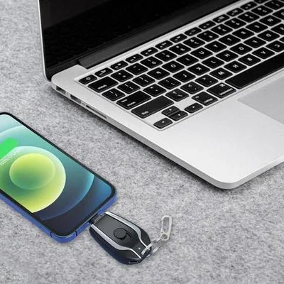 Black Keychain Power Bank 1500mAh USB-C Compact