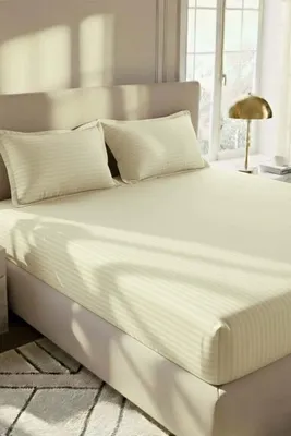 3 Pcs Micro Cotton Plain Double Bedsheet thumbnail 3