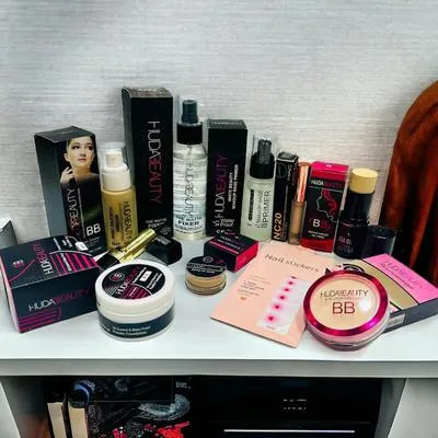 10 in 1 Makeup Kit for Women with Concealer & Foundation thumbnail 2