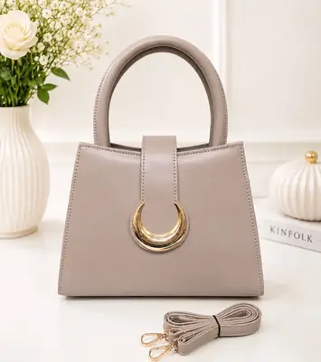 Women's Leather Plain Hand Bag