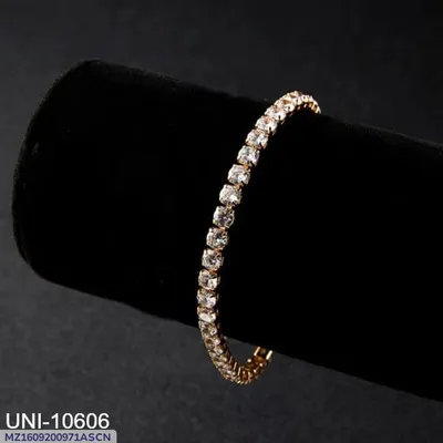 Silver Kara Bangle with Crystal Detail for Women