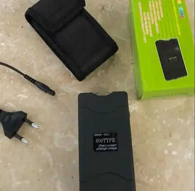 Rechargeable Self-Defence Taser Gun thumbnail 6