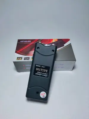  Rechargeable Self-Defence Taser Gun thumbnail 2