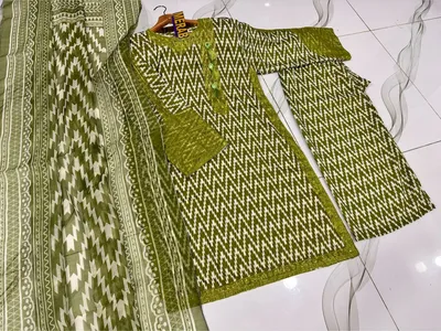 3 Pcs Women's Stitched Dobby Lawn Printed Suit thumbnail 3