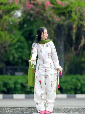 3 Pcs Women's Stitched Swiss Voile Printed Suit