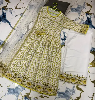 3 Pcs Girl's Karandi Printed Frock And Trouser Set thumbnail 2