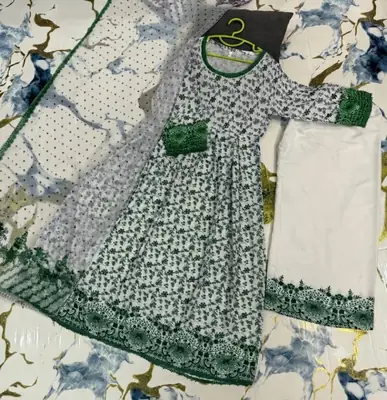 3 Pcs Girl's Arabic Lawn Printed Shirt And Trouser Suit thumbnail 2