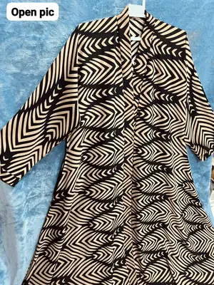 Georgette Printed Classic Abaya thumbnail 6