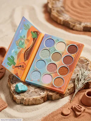 Matte & Glitter Eyeshadow Palette for Women thumbnail 1