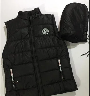 Men's Sleeveless Puffer Jacket Black Detachable Hood