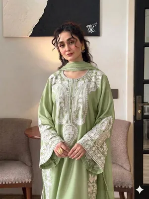 Green Embroidered 3PC Lawn Suit with Voil Dupatta thumbnail 2