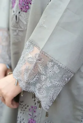 Grey Embroidered 3-Piece Women's Suit Set thumbnail 3