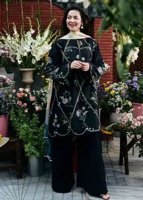 3 Pcs Women's Unstitched Embroidered Suit