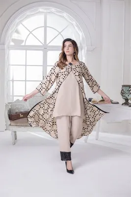 Off White Printed Lawn 3Pcs Women Suit Set thumbnail 5
