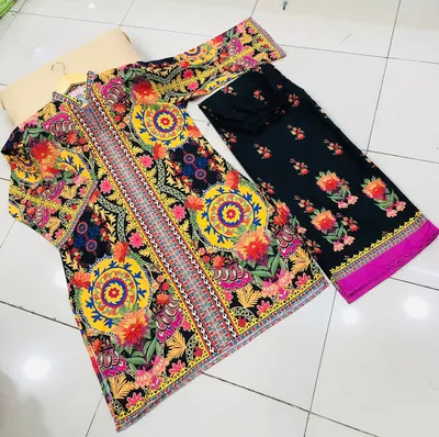 Women Swiss Lawn Printed 2-Piece Suit Multicolor thumbnail 3