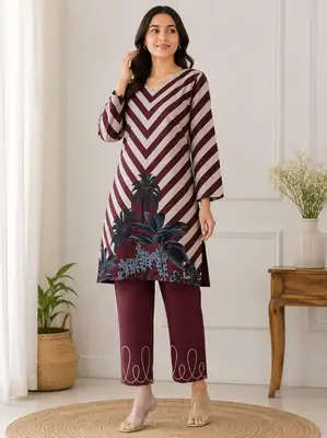 2 Pcs Women's Stitched Doria Lawn Printed Shirt And Trouser thumbnail 1