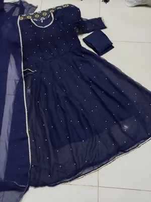 Blue Chiffon Pearls Maxi Suit 3PCs with Lace Dupatta thumbnail 2