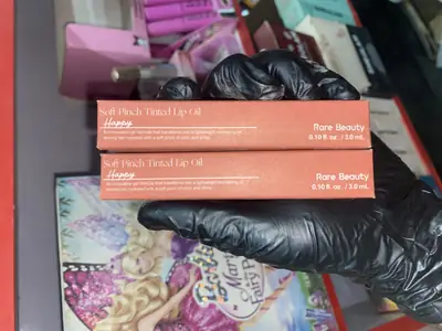 2 in 1 Makeup Deal - Shinny Lip oil and Lip Gloss thumbnail 4