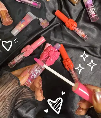 Miss Betty Girl Pretty Bow Lip Oil - 1pc