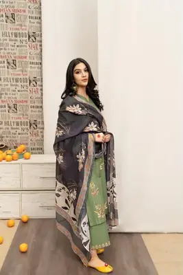 3 Pcs Women's Unstitched Embroidered Suit