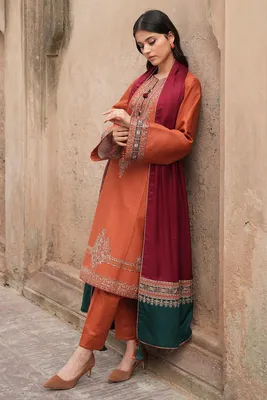 MIX TRENDING DESIGNS 3 Pcs Unstitched Embroidered Suit thumbnail 2