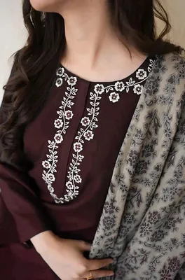 MIX TRENDING DESIGNS 3 Pcs Unstitched Embroidered Suit thumbnail 2