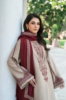 MIX TRENDING DESIGNS 3 Pcs Unstitched Embroidered Suit thumbnail 2