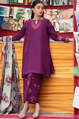 MIX TRENDING DESIGNS 3 Pcs Unstitched Embroidered Suit thumbnail 3