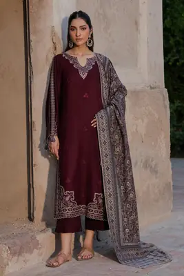 HIT ARTICLES MIX BRAND 3 Pcs Unstitched Embroidered Suit thumbnail 3