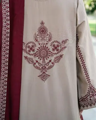 HIT ARTICLES MIX BRAND 3 Pcs Unstitched Embroidered Suit thumbnail 2