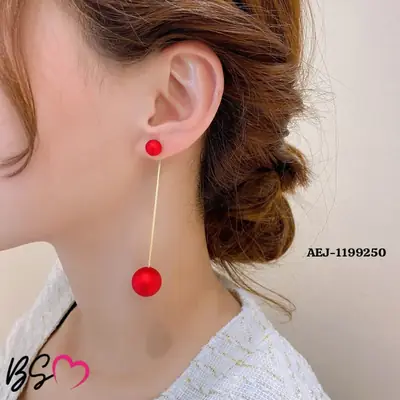 Pearl Dangling Earrings