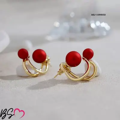 2 Layered Pearl Studs