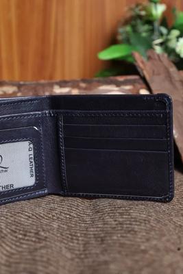 Premium 3-in-1 Brown Leather Wallet for Men thumbnail 4