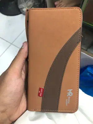 MR Leather Wallet with Zipper | Premium Men's Leather Wallet | Multi-Card Holder | Cash & Coin Pocket | Secure Zip Closure | Color Brown thumbnail 4