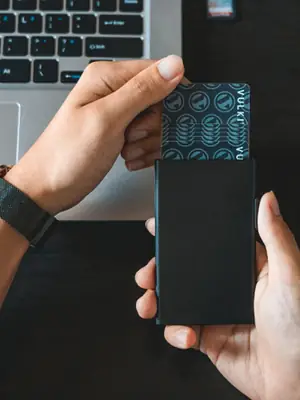 RFID Pop-Up Card Holder – Slim & Secure