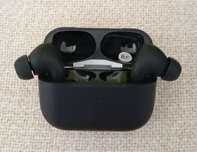 lot mall  China Export Pro 2 Wireless Earbuds — No Box   thumbnail 4