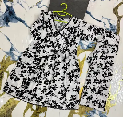 2 Pcs Girl's Cotton Printed Frock And Trouser Set thumbnail 4