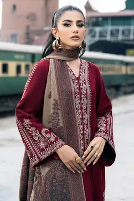 Maroon Embroidered Lawn 3Pcs Set for Women thumbnail 2