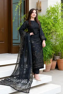 3 Pcs Women's Unstitched Embroidered Suit
