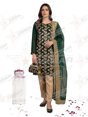 Fantasy Collection 5-Piece Green Embroidered Women Suit with Khussa Gift Set thumbnail 3