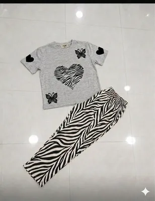 Women Grey Butterfly Heart T-Shirt with Zebra Pants Set Medium to XL thumbnail 3