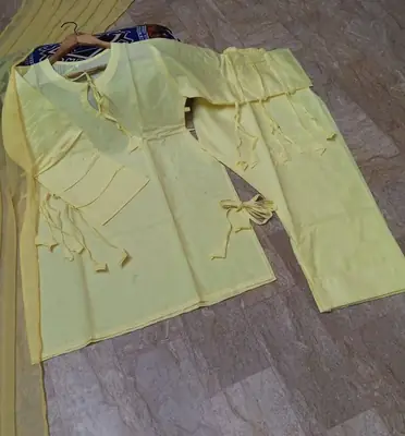 3 Pcs Women's Stitched Cotton Lawn Plain Suit thumbnail 8