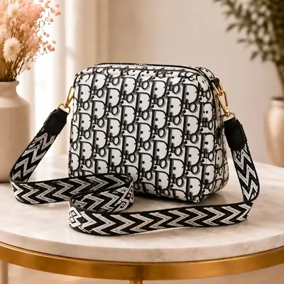 High Quality Cross Body Bag With Digital Strap thumbnail 3