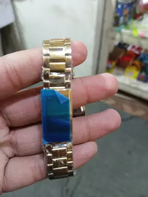 New stylish Golden watch from men thumbnail 3